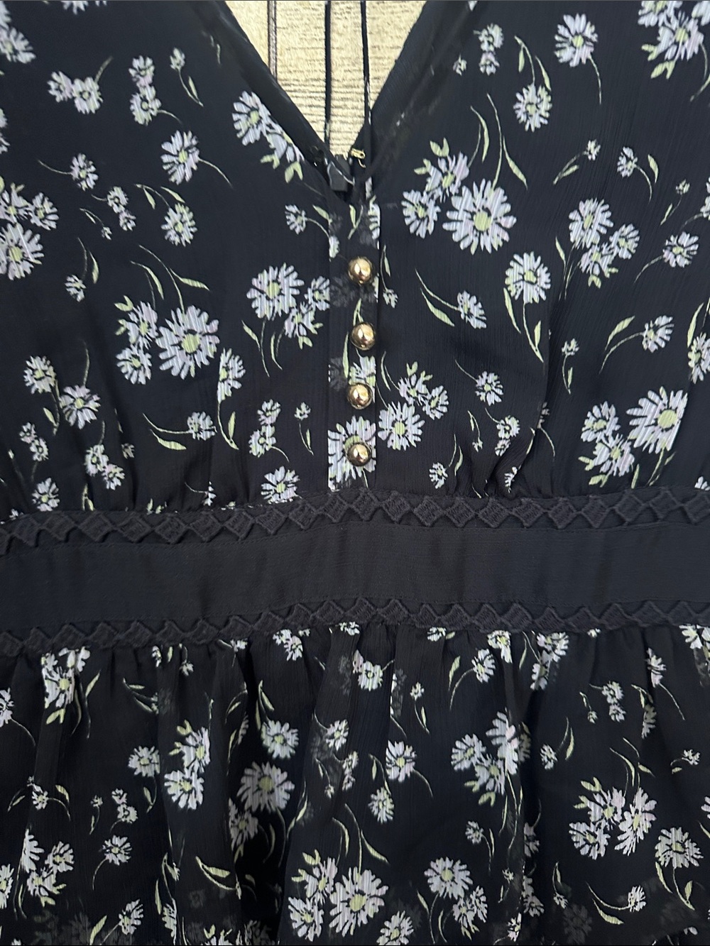 🛍️SALE🛍️ Juicy Couture Black Label Tiered Floral V-Neck Maxi Dress - Picture 4 of 7